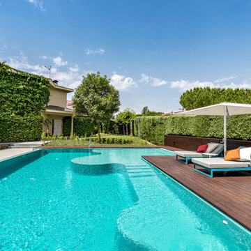 Construcción de piscina de vivienda unifamiliar