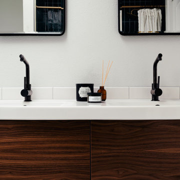 Mid-Mod Bathroom Reimagined