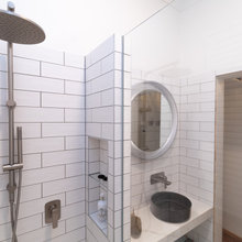 Alexandras bathroom