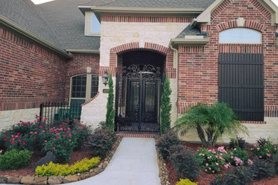 This is an example of a traditional house exterior in Houston.