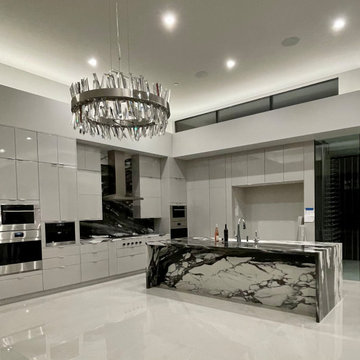 Custom Kitchen Cabinets: Modern - MacDonald Highlands