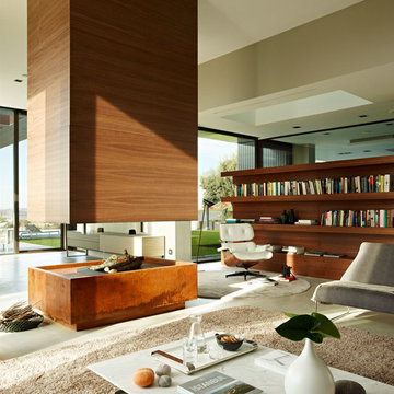 L HOUSE