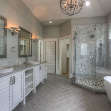 Mantoloking Bathroom
