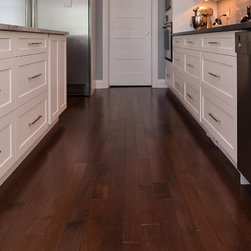 Elegant Cottage Retreat - Hardwood Flooring