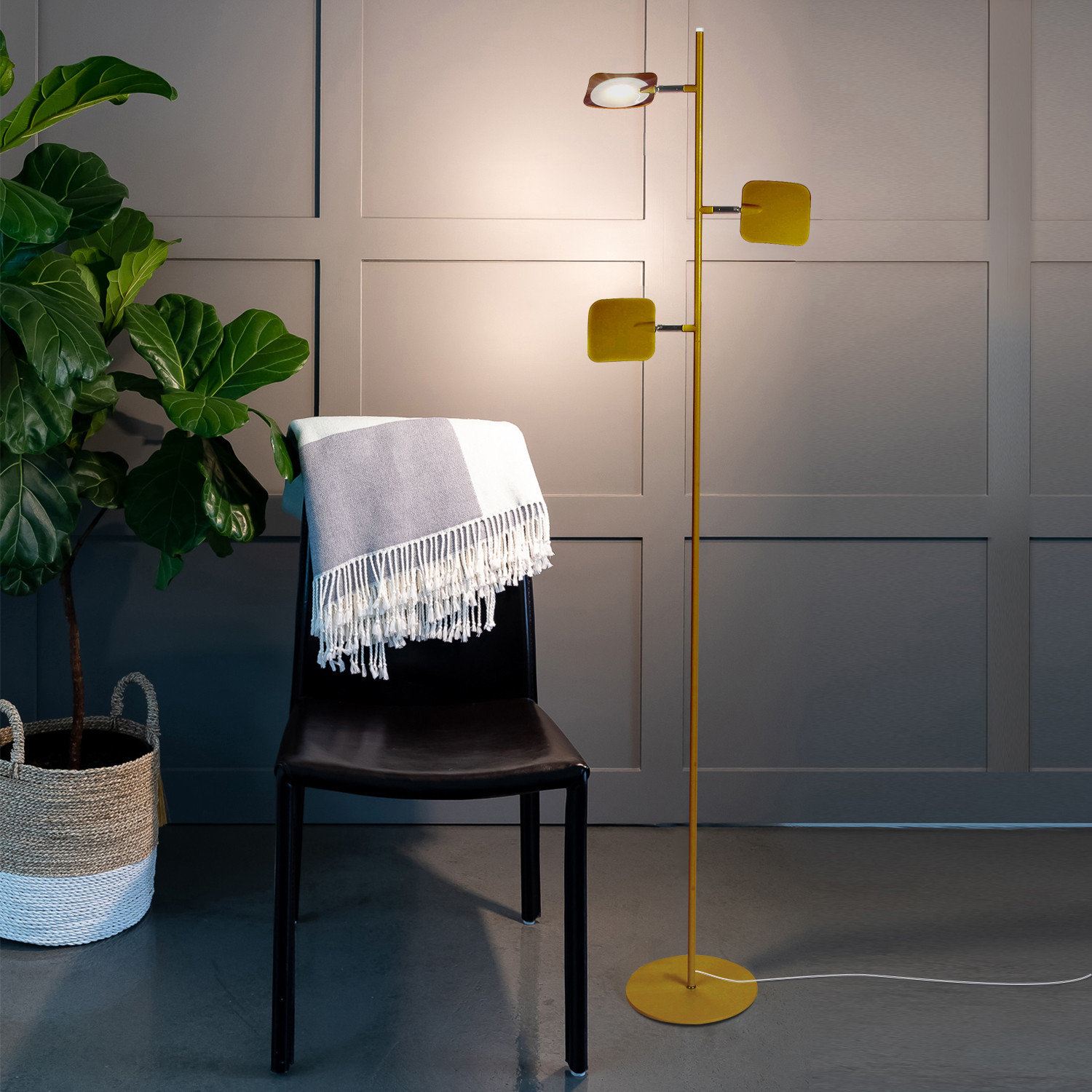 Brightech Tree Spotlight LED Floor Lamp - Very Bright Reading, Craft ...