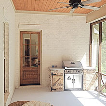Screened-in Porch