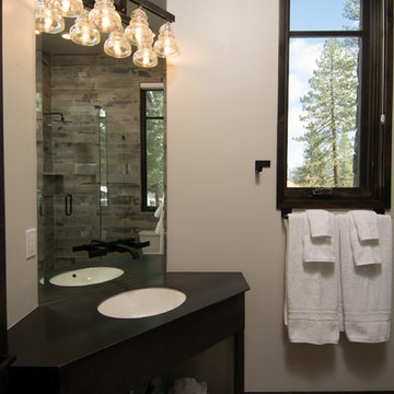 POWDER BATHROOM