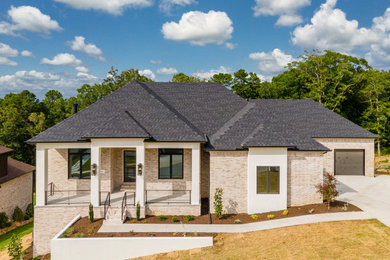 This is an example of a contemporary exterior in Little Rock.