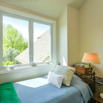 New Windows in Quaint Bedroom - Renewal by Andersen San Francisco Bay Area