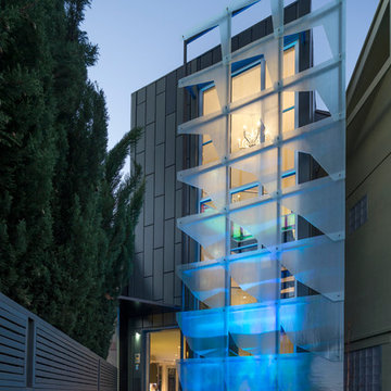 Laneway House