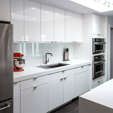 Ft. Thomas Modern Kitchen in White