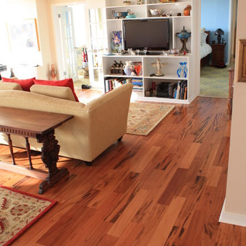 Tigerwood Living area