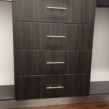 Modern Gray / Aluminum