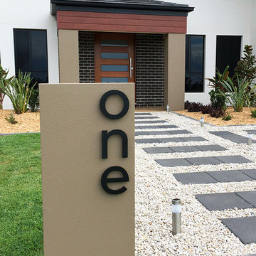 modern house numbers - customer photo