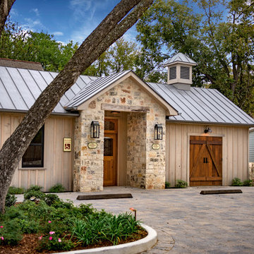 Blacksmith Quarters on Baron's Creek
