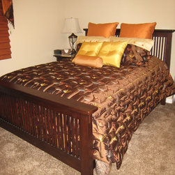 Small House in Winchester, IN - Quilts And Quilt Sets