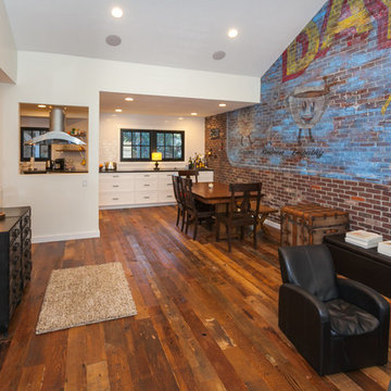 Daywalt - Kitchen and Dining