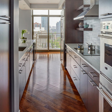 A Room with a View - Chicago, IL Kitchen