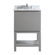 580 MFR Powder Room