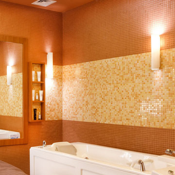 Whirlpool Jacuzzi Room