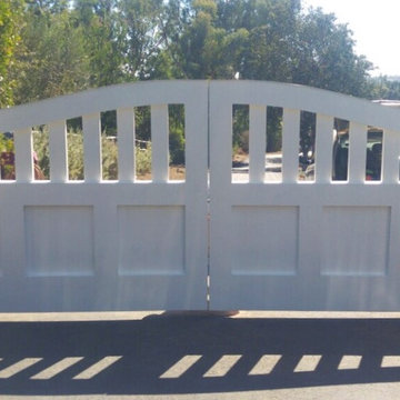 Driveway Gates La Gracia Rancho Santa Fe 2016 Red Western Cedar 4-1/2"th with s