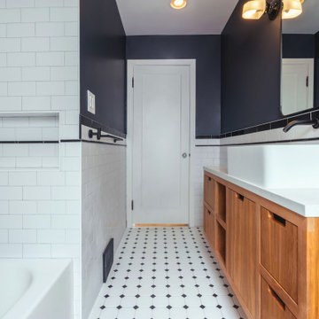 Black & White Bathroom remodel in Seattle