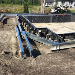 Multi-level Paverdeck Pool - Landscaping Stones And Pavers