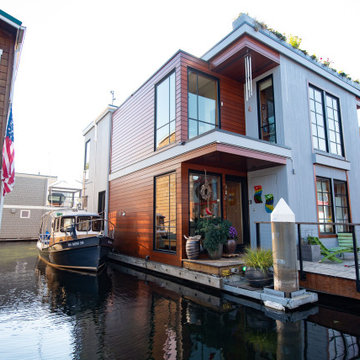 South Lake Union Houseboat.