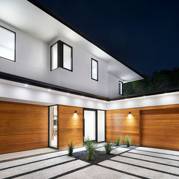 Explorer Residence