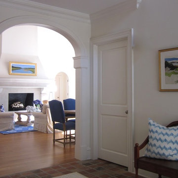 East Hampton entry view into great room