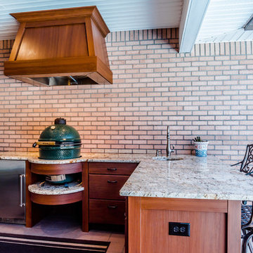 Outdoor Kitchen in Player's Club