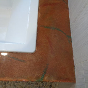 Polivka Bath Surround