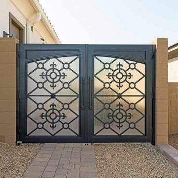 Custom HD Iron Gate