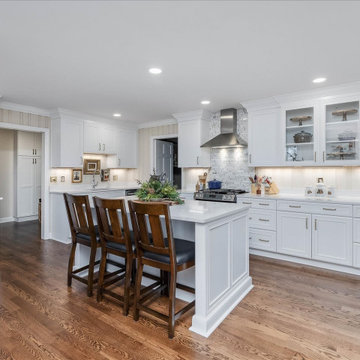 Traditional Kitchen, Pantry, Laundry and Desk Design Aberdeen, NC