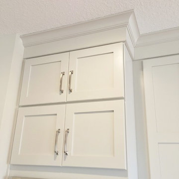 Tailor-made and Transitional White Kitchen. - Geneseo, IL