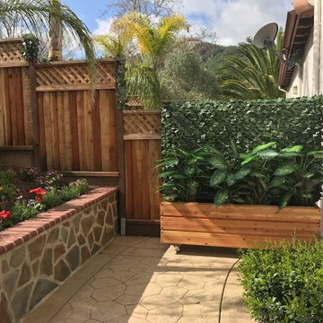 LIVING WALLS / PRIVACY SCREENS