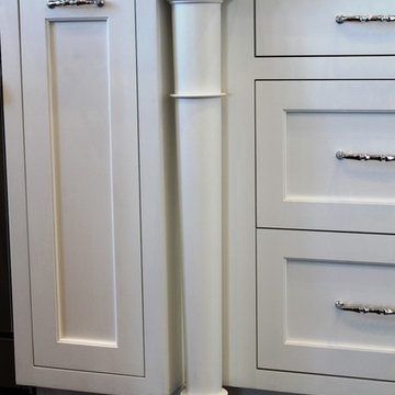 Traditional/Transitional kitchen