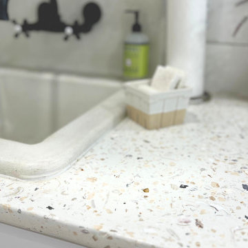 Oyster Shell & Decorative Concrete Sink