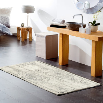 Urban Shades Bathroom Decor Ideas