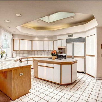 Fountains Kitchen 1