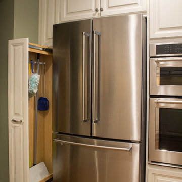 White Tradition Kitchen with a Black Island in Magnolia, DE