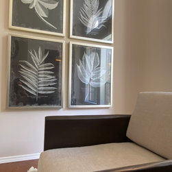 Cozy Family Room - Wall Accents