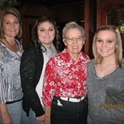 Joyce Hill's photo