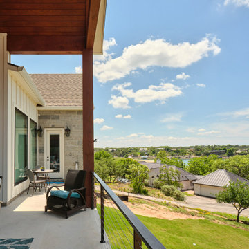 Modern Lakeside Farmhouse Kingsland