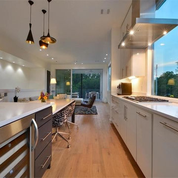 Modern Residence-Imperia White Oak