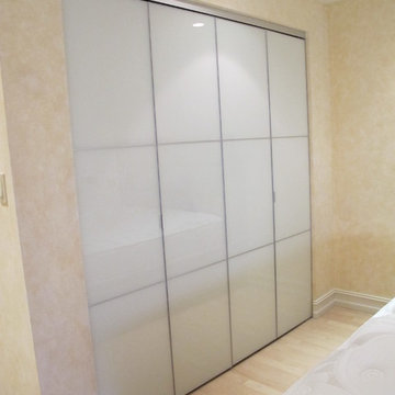 BIFOLD CLOSET DOORS