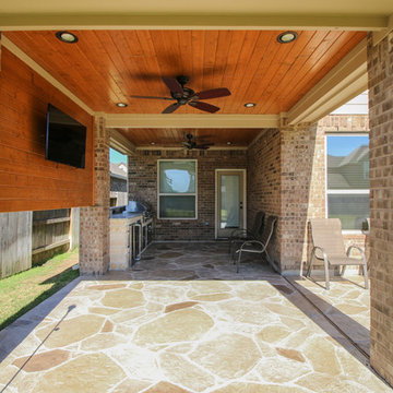 Patio Cover and Outdoor Kitchen: Cypress, TX