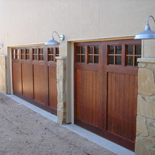 Detached Garage