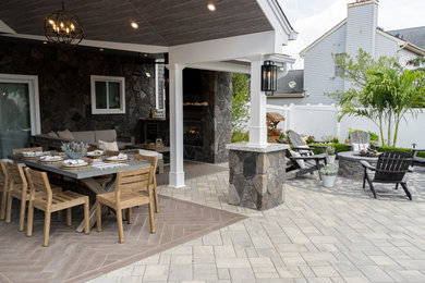 Inspiration for a contemporary patio remodel in New York