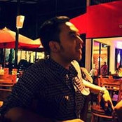 Yoshua Putra's photo